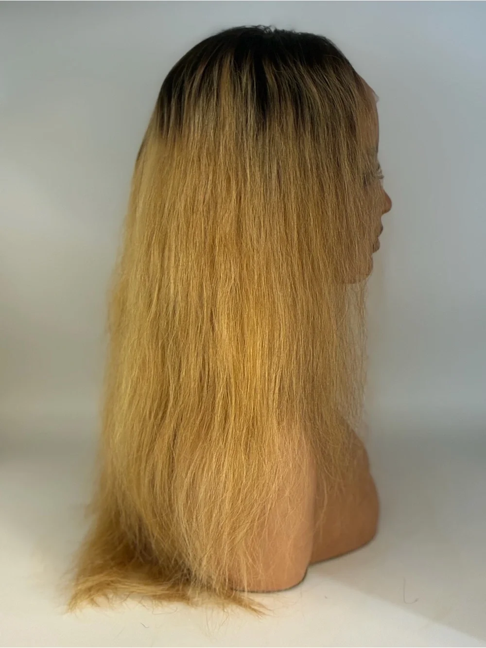 Premium Blonde Straight Lace Front Wig - Natural Blonde. Human hair